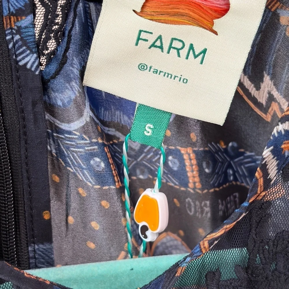FARM Rio nwt black